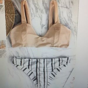 Cupshe Breeze Vernal Stripe Bikini Set